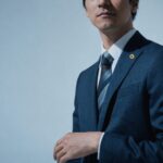 社労士の職業倫理と情報発信について考えるイメージ(信頼と専門性を象徴するビジュアル)